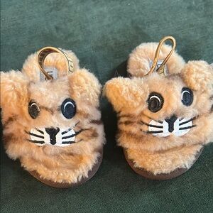 Adorable Tan Fuzzy Animal Face Kids Slippers